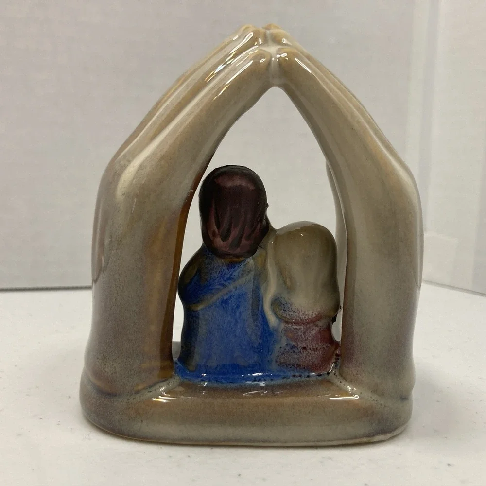 Protective Hands‎ Praying Nativity Glazed Ceramic Joseph Mary Baby Jesus 4
